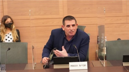 ח