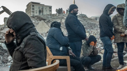 Numri i të vdekurve nga tërmeti turk është rritur në më shumë se 12,000 njerëz