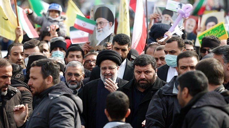 Pawai Akbar 22 Bahman yang diikuti Presiden Iran Sayid Ebrahim Raisi