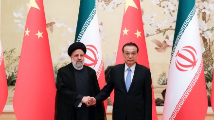 イラン大統領、「包括的戦略パートナーシップ協定は関係発展の意志を象徴」