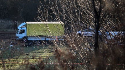 ブルガリア首都近郊で移民18人の遺体発見、トラック内で窒息死か 