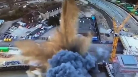 Inghilterra, l'esplosione fuori controllo di una bomba della Seconda Guerra + VIDEO