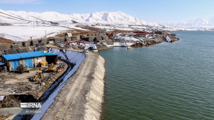 افتتاح پروژه انتقال برق از ایران به پاکستان