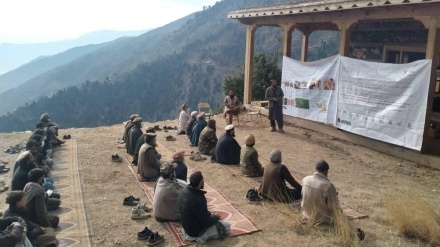 مساعدت مواد خوراکی و تخم‌های اصلاح شدۀ بذری به هزاران خانواده در نورستان