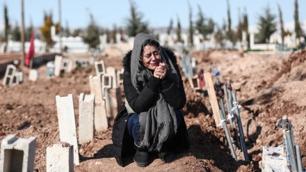 トルコ・シリア地震の死者2万8000人超に、奇跡的救出続く