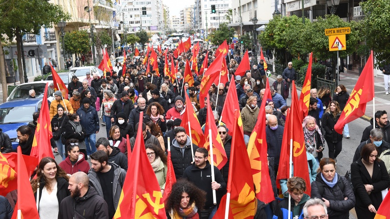 ギリシャ市民が米国務長官の訪問に合わせて抗議デモ