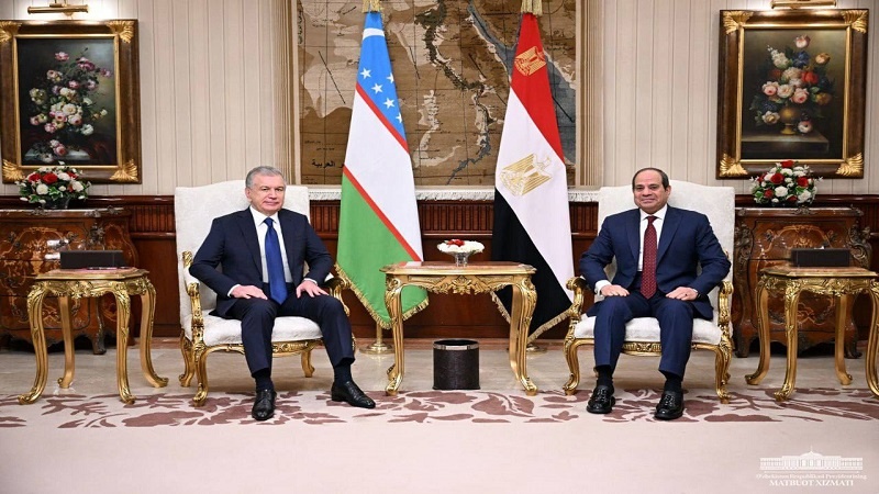 Ўзбекистон етакчисини Миср араб республикаси президенти Абдулфаттоҳ ас-Сиси кутиб олди