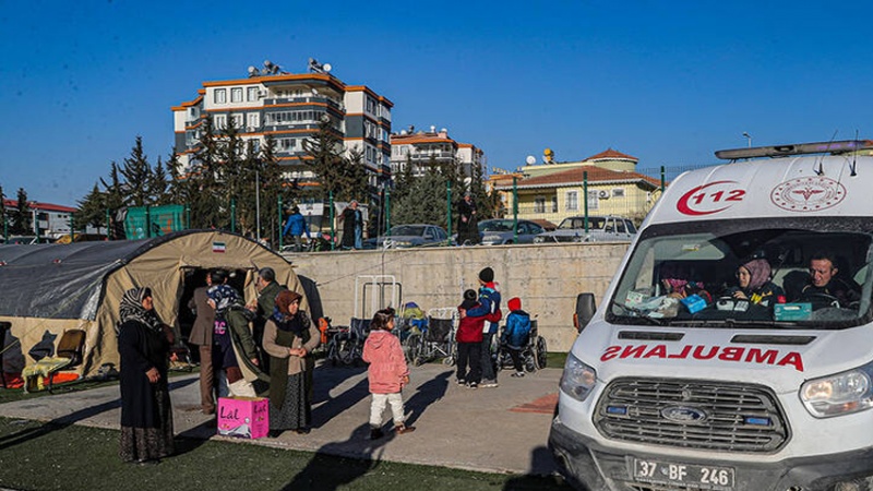 rumah sakit darurat Militer Iran di lokasi gempa Turki