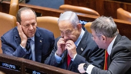 Netanyahu alegeza kamba baada ya maji kumfika shingoni