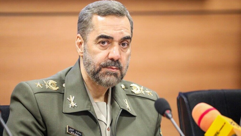 イランのアーシュティーヤーニー国防軍需大臣