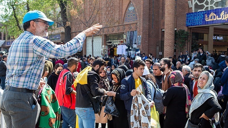 Pasar Tehran, Kamis (16/3/2023).