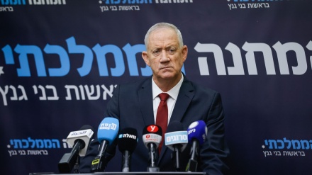 בני גנץ: נתניהו לא מתעלה לגודל השעה