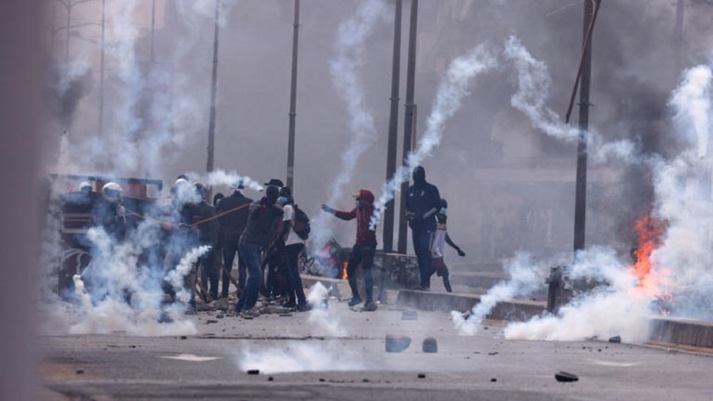 Sénégal: Opposizione in piazza, scontri nel cuore di Dakar