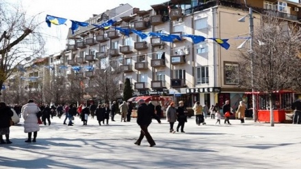 Shitësit ambulantë largohen nga sheshet, por Komuna ka një projekt modern