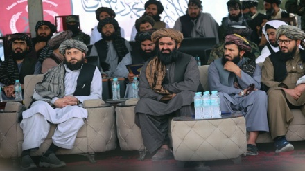 پایان دوره آموزشی ۴۸۵ کماندوی طالبان با حضور وزیر دفاع ملی