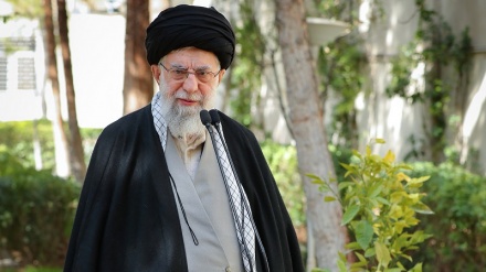 تاکید رهبر معظم انقلاب بر مجازات عاملان مسمومیت دانش آموزان 