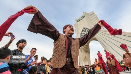 Teheran, il festival 'Villaggio della primavera in Iran'
