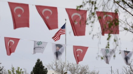 トルコが、米大使を召喚
