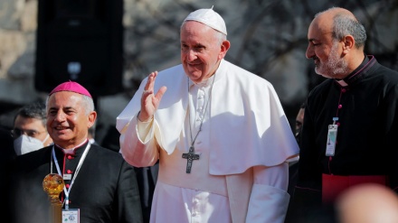 Papa dëshiron të vizitojë Kievin dhe Moskën