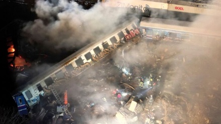  برخورد قطار در یونان با ۱۶ کشته و ۸۵ زخمی