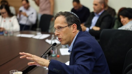 ח
