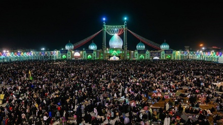 جشن نیمه شعبان در مسجد جمکران 