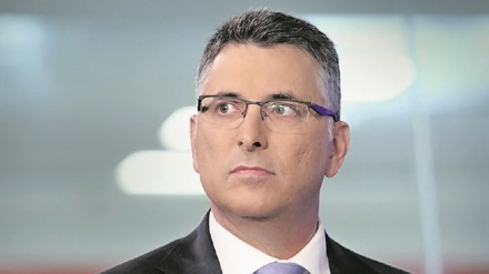 סער: שליטת הממשלה בבחירת שופטים - סחיטה באיומים