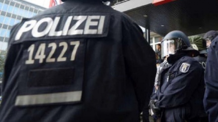 Germania, diverse persone prese in ostaggio in una farmacia