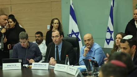 למרות קריאת הרצוג לעצירה: ועדת החוקה תמשיך לדון בחקיקה המשפטית בראשון
