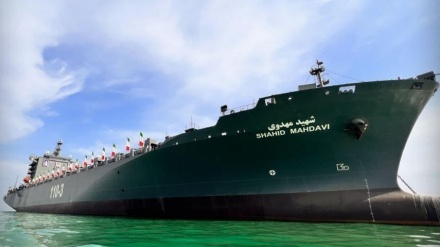 Anija ushtarake oqeanike iraniane i shtohet forcave detare të Gardës së Revolucionit Islamik