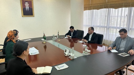 Акцент Туркменистана и Ирана на развитие двустороннего сотрудничества