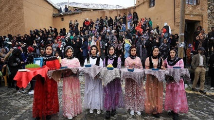 Keren! Inilah Perayaan Nowruz di Desa Heidareh Ghazi Khani