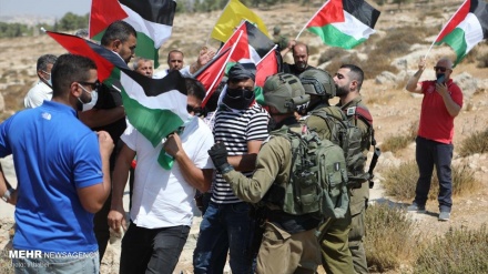 इस्राईल का नहीं रुक रहा है आतंकी, फिर किया फ़िलिस्तीनियों पर हमला