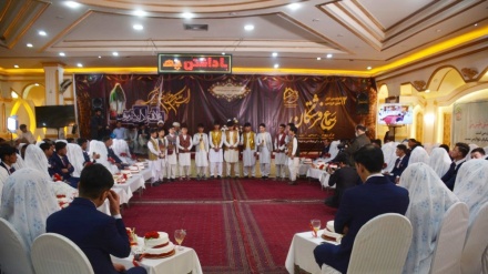 جشن عروسی دسته‌‌‌ جمعی ۶۰ زوج جوان در کابل
