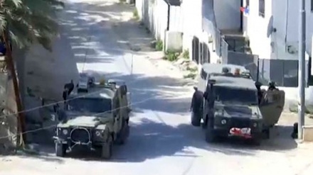 Lagi, Pasukan Zionis Tangkap Belasan Warga Palestina