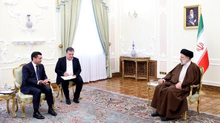 President Raeisi: Iran bent on converging with neighbors