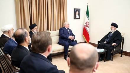 Berkunjung ke Iran, Presiden Belarus Temui Rahbar