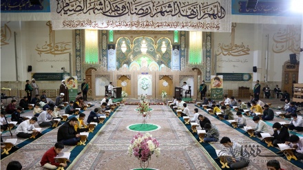 (FOTO DEL GIORNO) Ramadan, mese del Corano