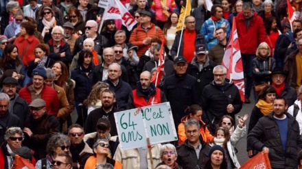 French pension reform heads for final vote amid massive strikes 