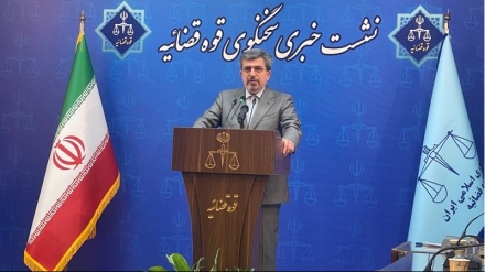 Satajeshi: Republika Islamike e Iranit ndjek realizimin e të drejtave të plota të kombit iranian