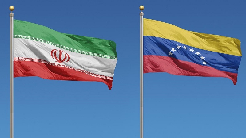  Iran, Venezuela sign new MoUs to expand oil cooperation 