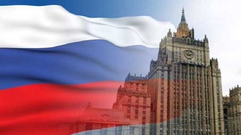 רוסיה: פולין החרימה כסף מחשבונות הבנק המוקפאים של השגרירות בוורשה