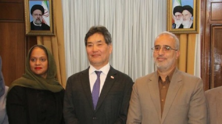 دنیا باید قدر خدمات ایران به مهاجران افغان را بداند