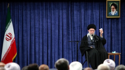 イラン最高指導者、「ウクライナ戦争の被害を受けるのは欧州、米は利益を得る」