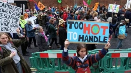 Londra, grande raduno di ambientalisti, 4 giorni di proteste +VIDEO