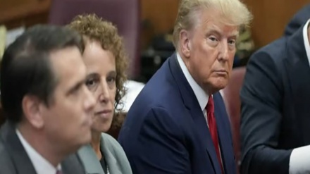 ट्रम्प को शरण देने के लिए रूस से आया बुलावा