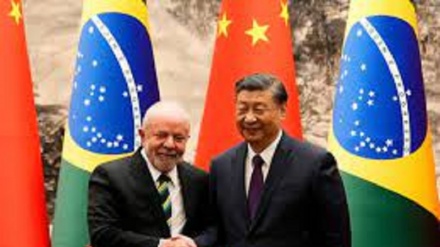 Cina, Xi e Lula lanciano la dedollarizzazione  