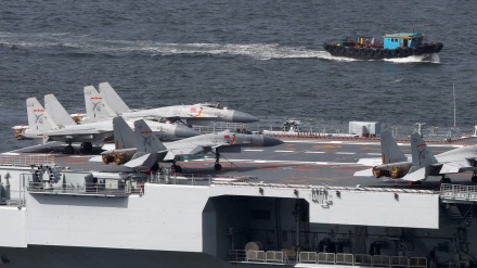 日本防衛省、「中国空母の艦載機の発着330回に」