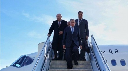 Irak Cumhurbaşkanı Tahran'a geldi 
