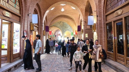 Nowruz, Karavanserai Sa'd al-Saltaneh Penuh Pengunjung